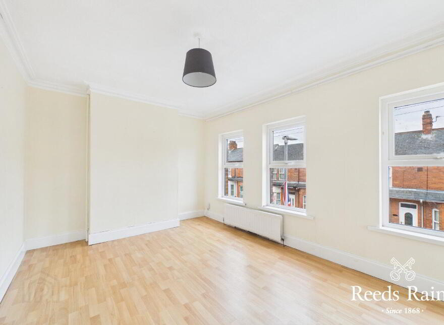 26 Greenville Road, Belfast, BT5 5EP