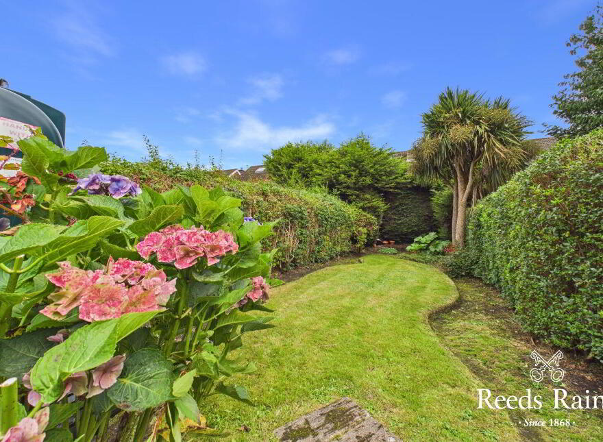 36 Larkfield Gardens, Belfast, BT4 1QR