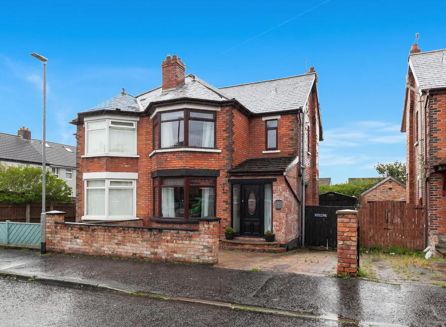 4 Cliftondene Gardens, Belfast, BT14 7PF