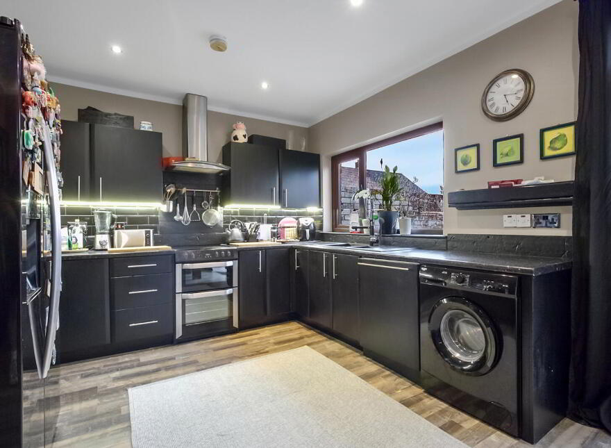 4 Cliftondene Gardens, Belfast, BT14 7PF