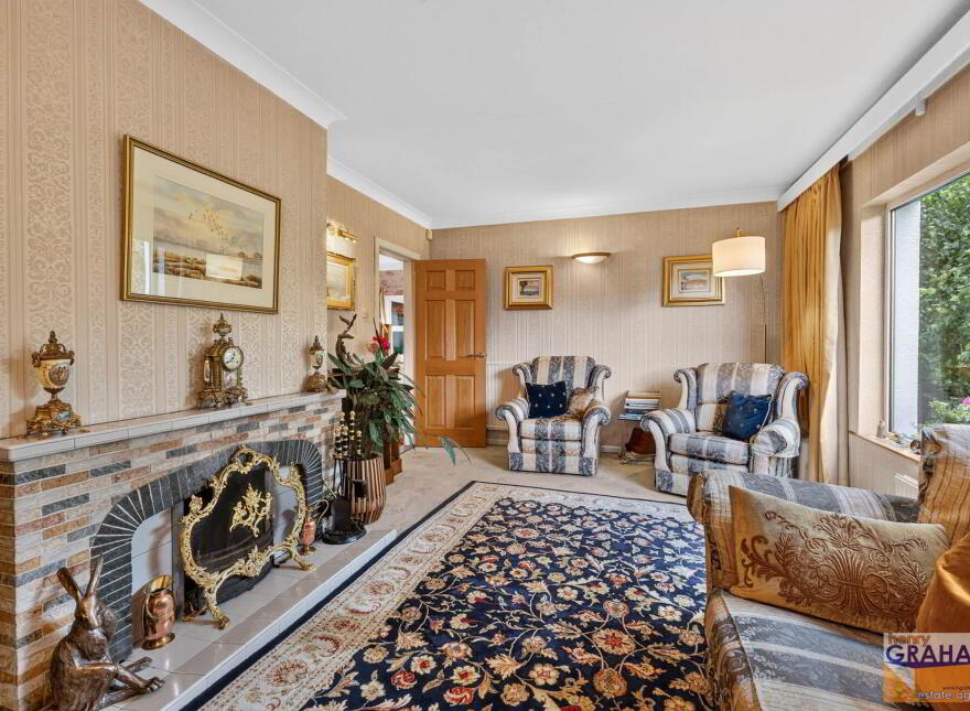 16 Coolsara Park, Lisburn, BT28 3BG