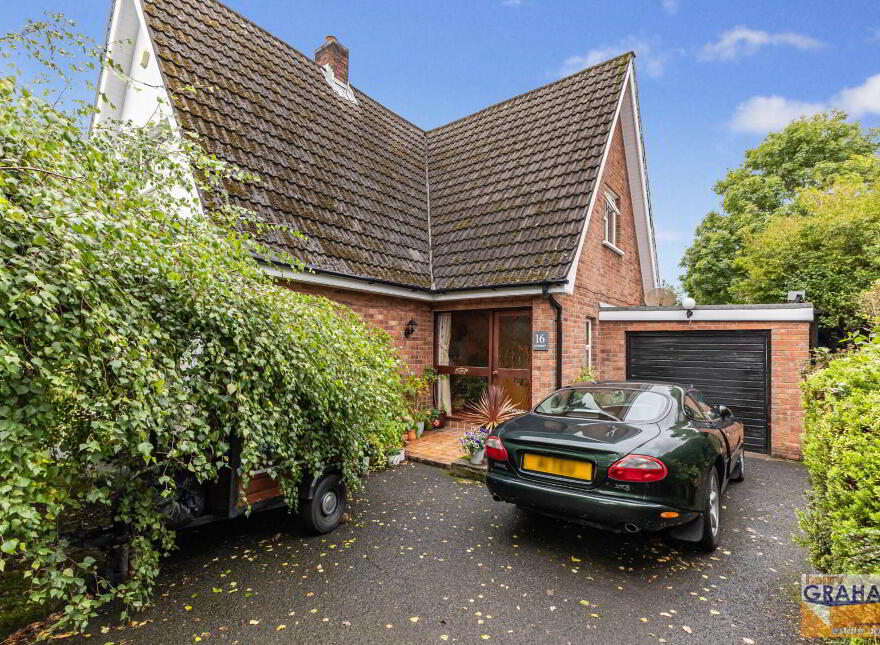 16 Coolsara Park, Lisburn, BT28 3BG