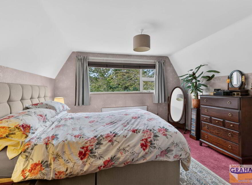 16 Coolsara Park, Lisburn, BT28 3BG
