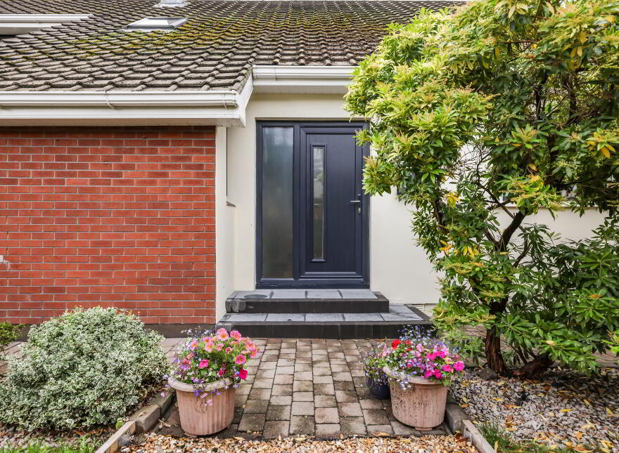 1 Malone Court Mews, Belfast, BT9 6PQ