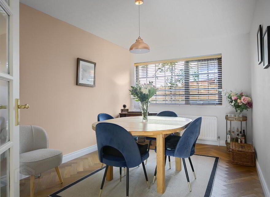 1 Malone Court Mews, Belfast, BT9 6PQ