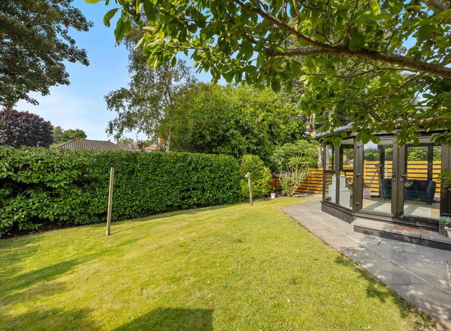 1 Malone Court Mews, Belfast, BT9 6PQ