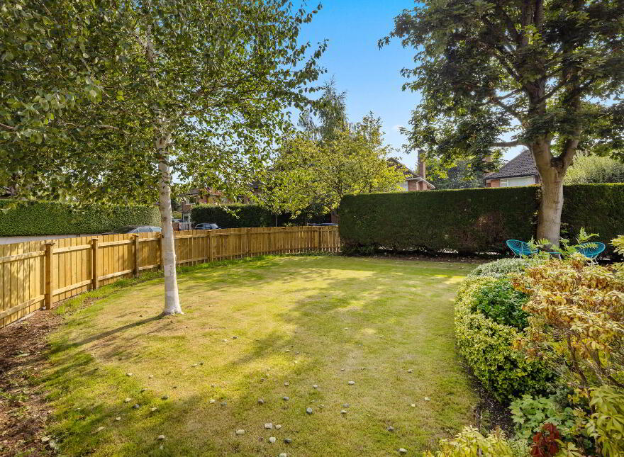 1 Malone Court Mews, Belfast, BT9 6PQ