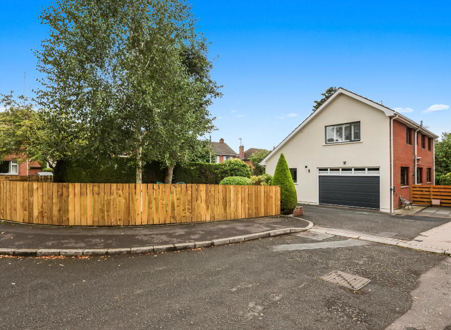 1 Malone Court Mews, Belfast, BT9 6PQ