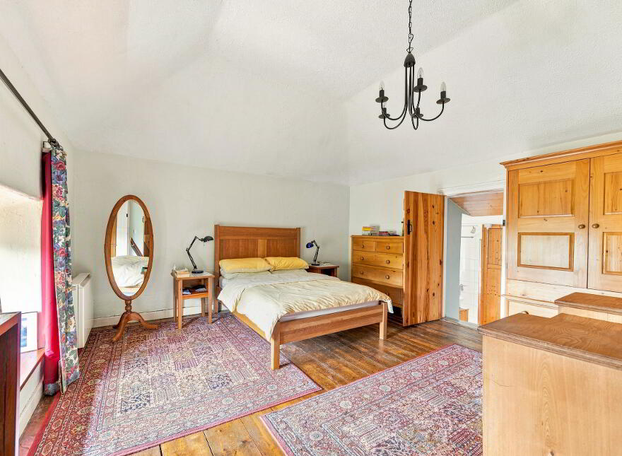 BARRACK HOUSE, Rathdangan Village, Baltinglass, W91D6Y7