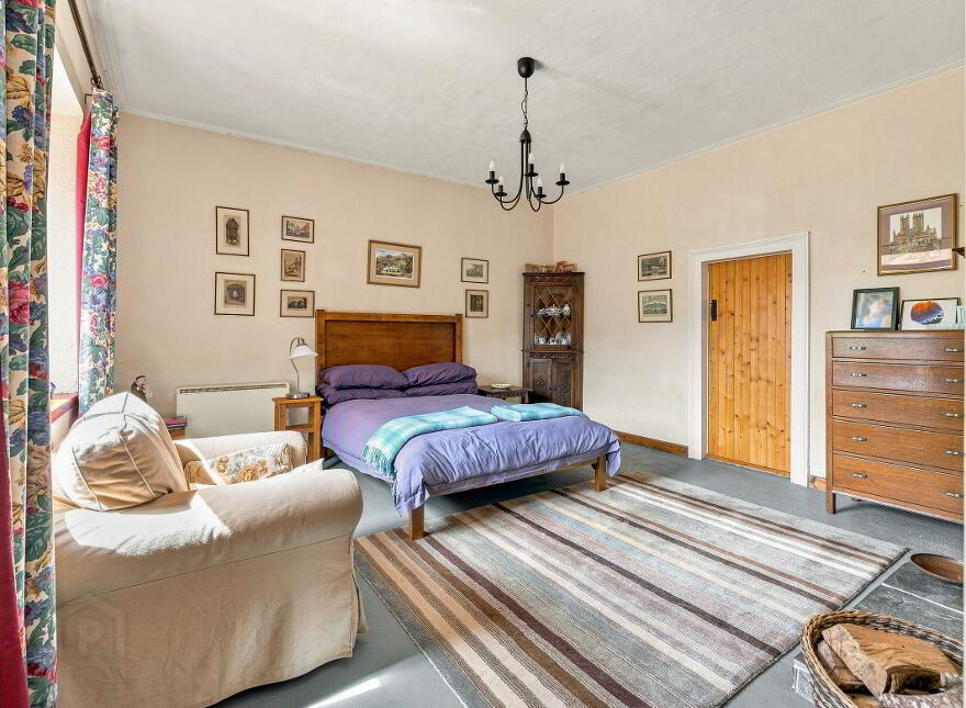 BARRACK HOUSE, Rathdangan Village, Baltinglass, W91D6Y7