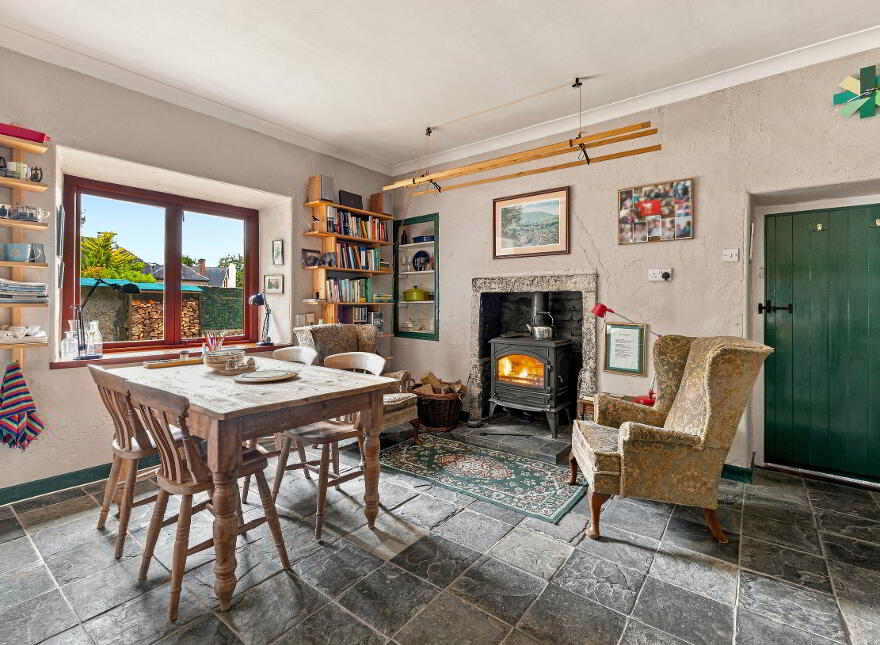 BARRACK HOUSE, Rathdangan Village, Baltinglass, W91D6Y7