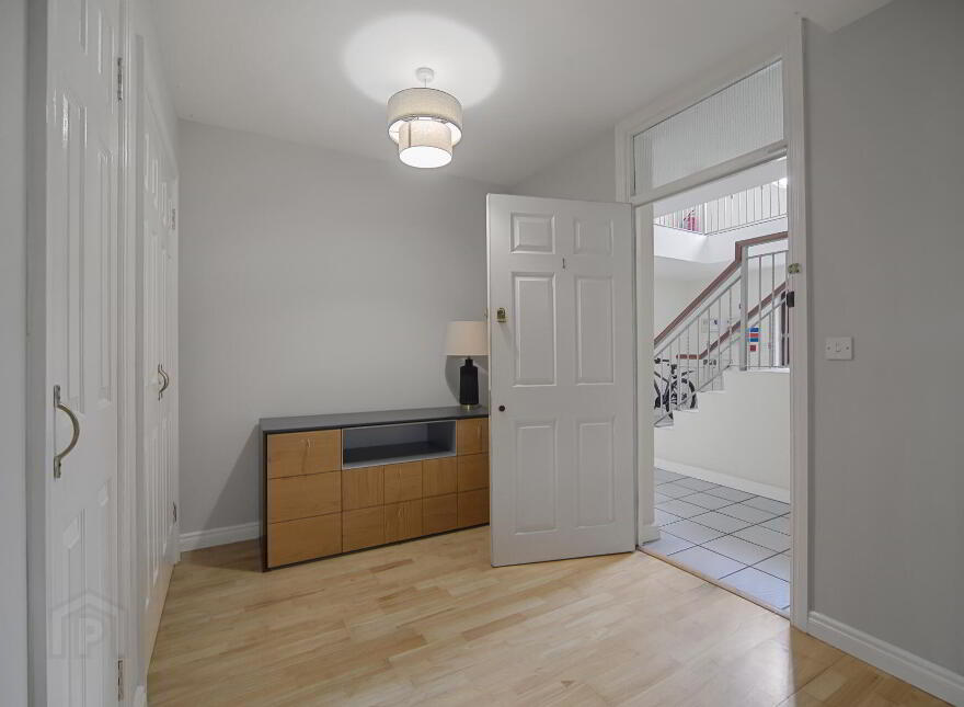 Apt 1 Coach House, 85 Lower Windsor Avenue, Belfast, BT9 7DX