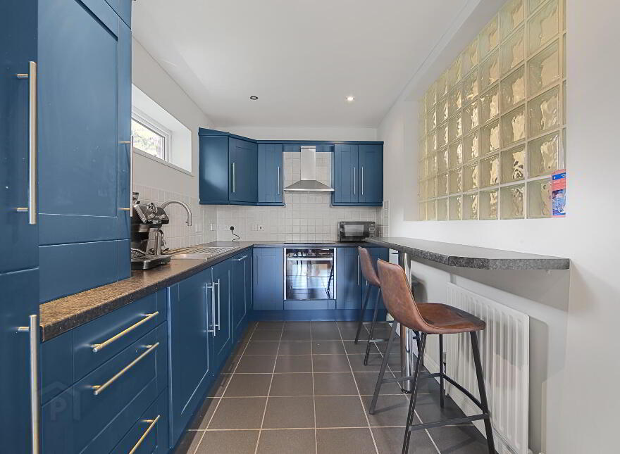 Apt 1 Coach House, 85 Lower Windsor Avenue, Belfast, BT9 7DX