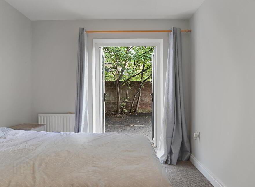 Apt 1 Coach House, 85 Lower Windsor Avenue, Belfast, BT9 7DX