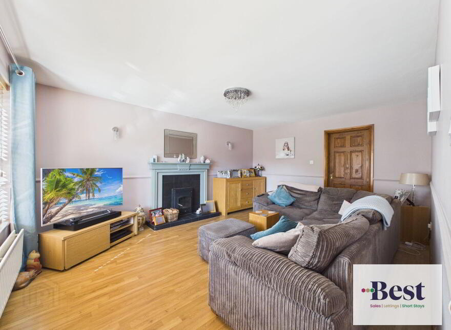 35 Croft Manor, Ballygally, Larne, BT40 2RU