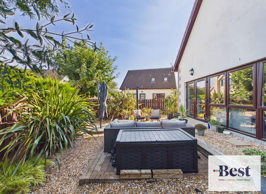 35 Croft Manor, Ballygally, Larne, BT40 2RU