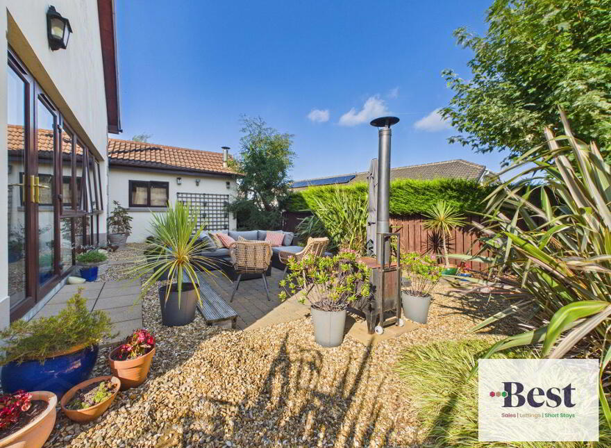 35 Croft Manor, Ballygally, Larne, BT40 2RU