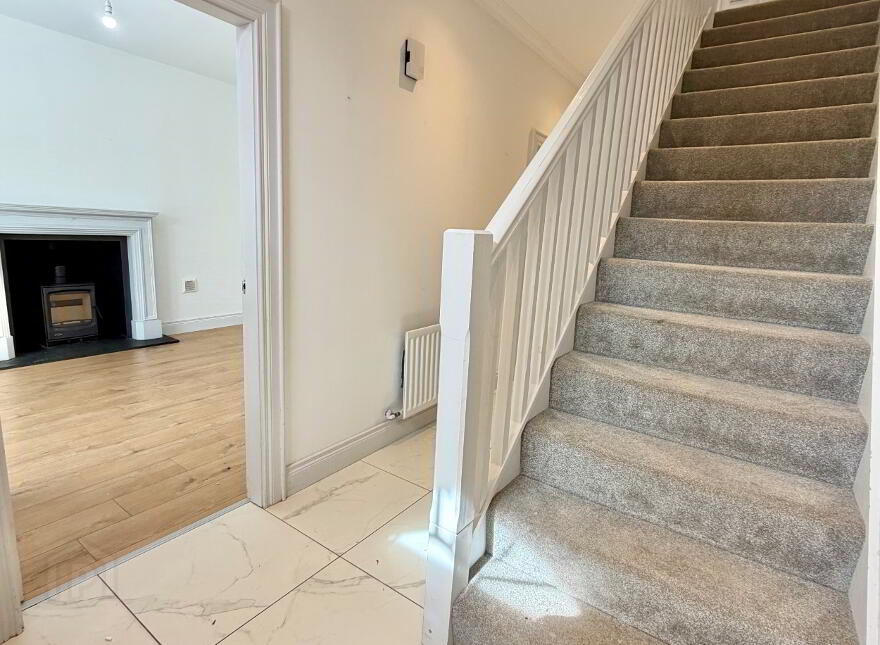 32 Deanery Gardens, Armagh, BT61 7AS