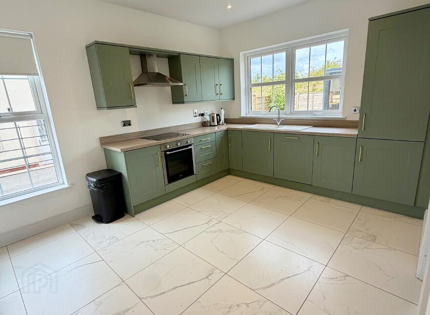 32 Deanery Gardens, Armagh, BT61 7AS