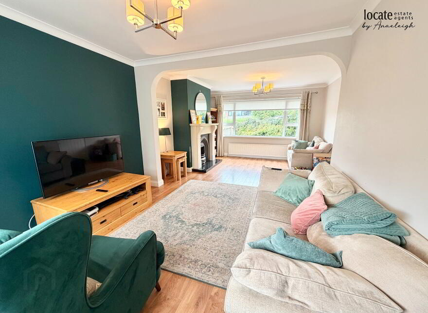 4 Sandringham Drive, Prehen, Derry, BT47 2PQ