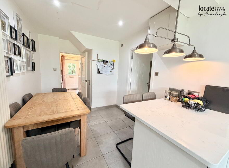 4 Sandringham Drive, Prehen, Derry, BT47 2PQ