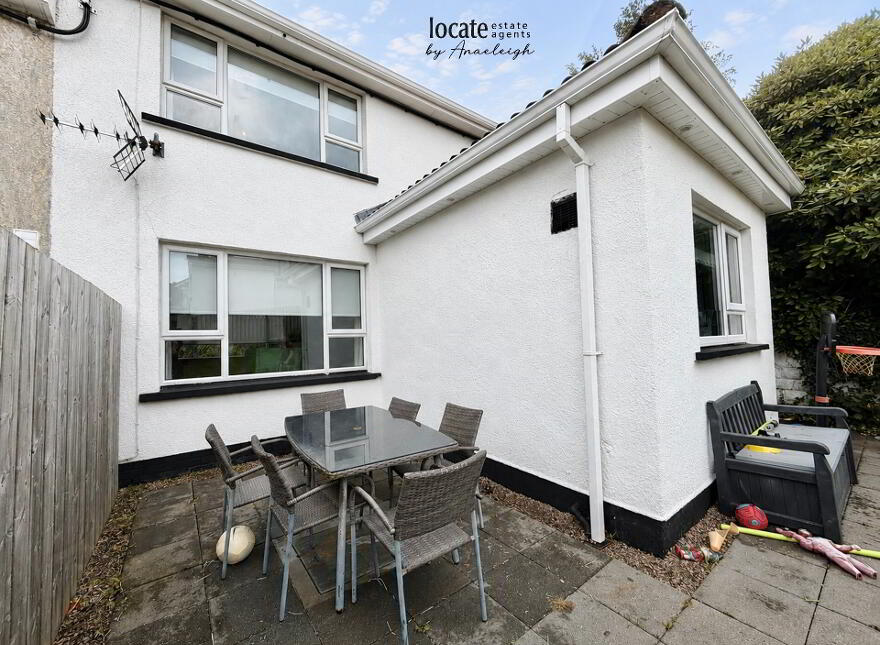 4 Sandringham Drive, Prehen, Derry, BT47 2PQ
