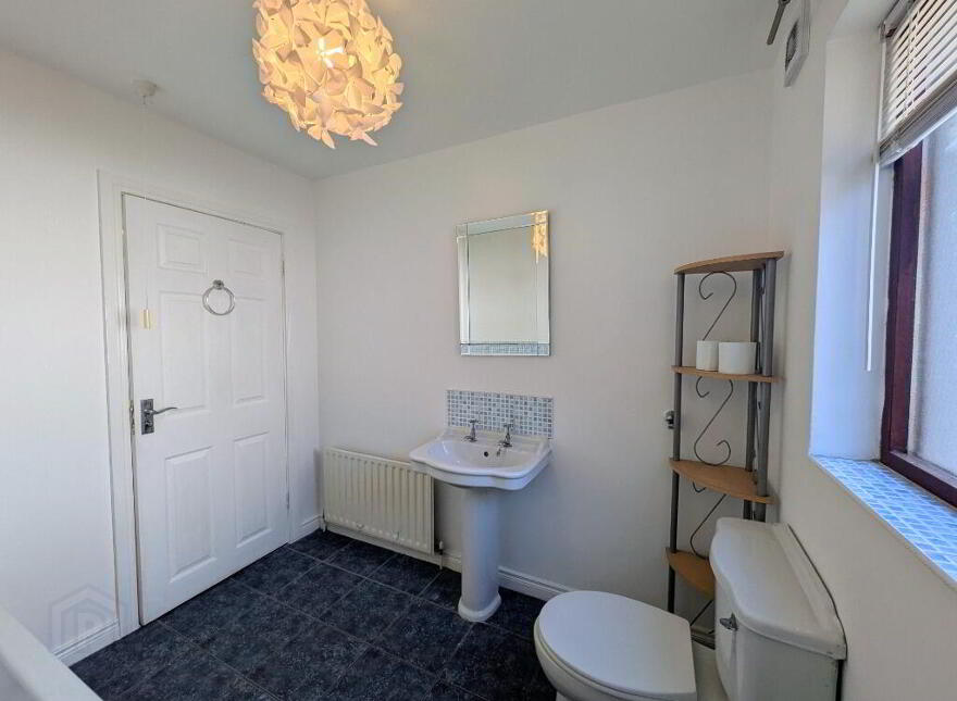 57 Glen River Park, Glenavy, BT29 4FX