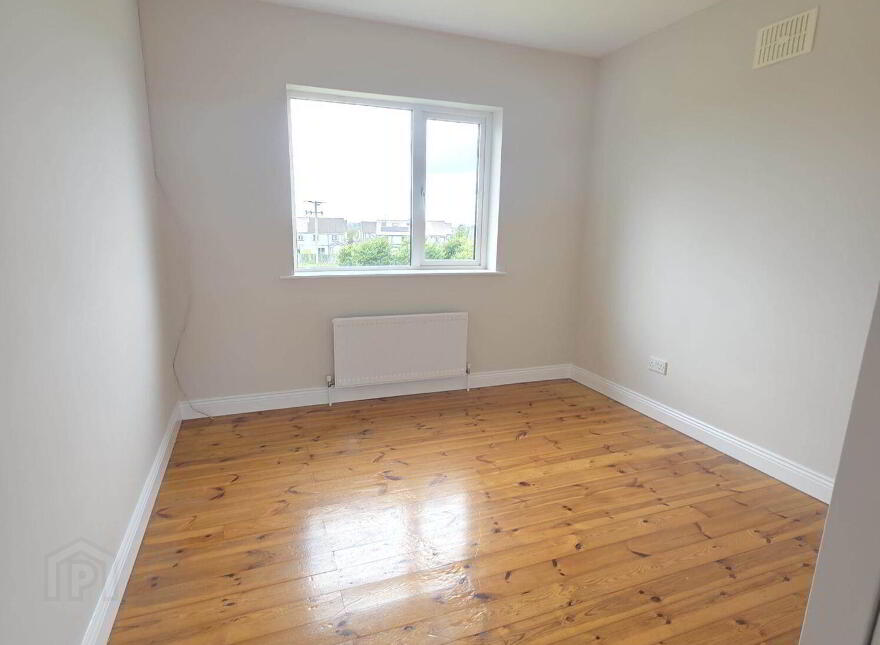 13 Beechwood Close, Loughrea, H62C424