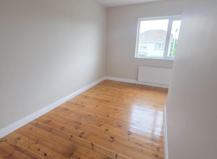 13 Beechwood Close, Loughrea, H62C424
