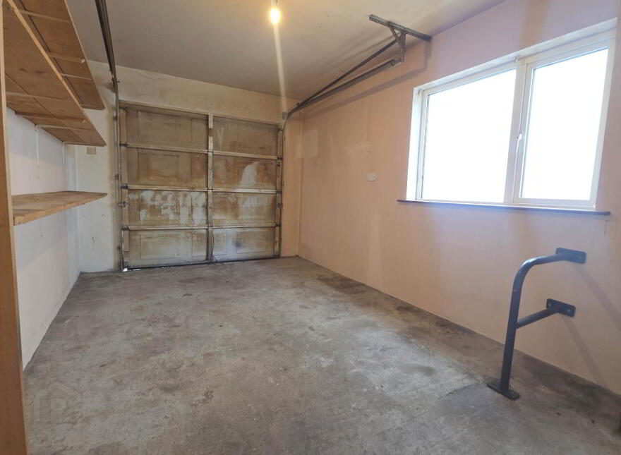13 Beechwood Close, Loughrea, H62C424