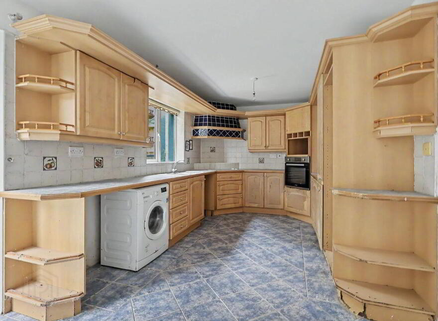 10 Harbour Village, Westport, F28D952