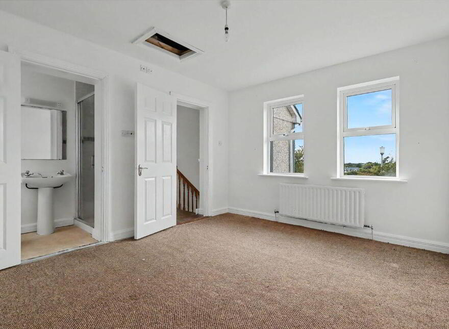 10 Harbour Village, Westport, F28D952