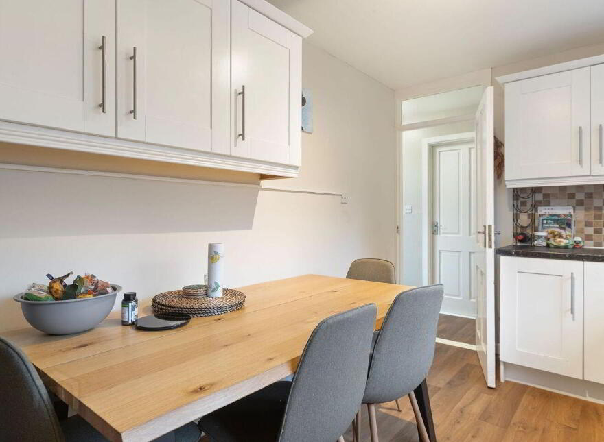 8 Estate Avenue, Merrion, D04K0V9