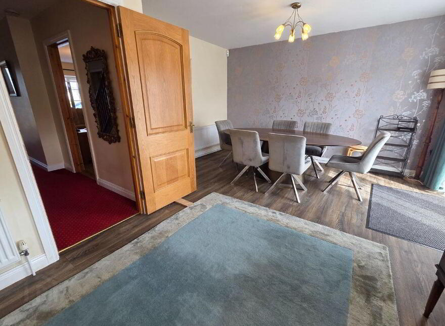 6 Galtee View, Farranlahassery, Cahir, E21P704