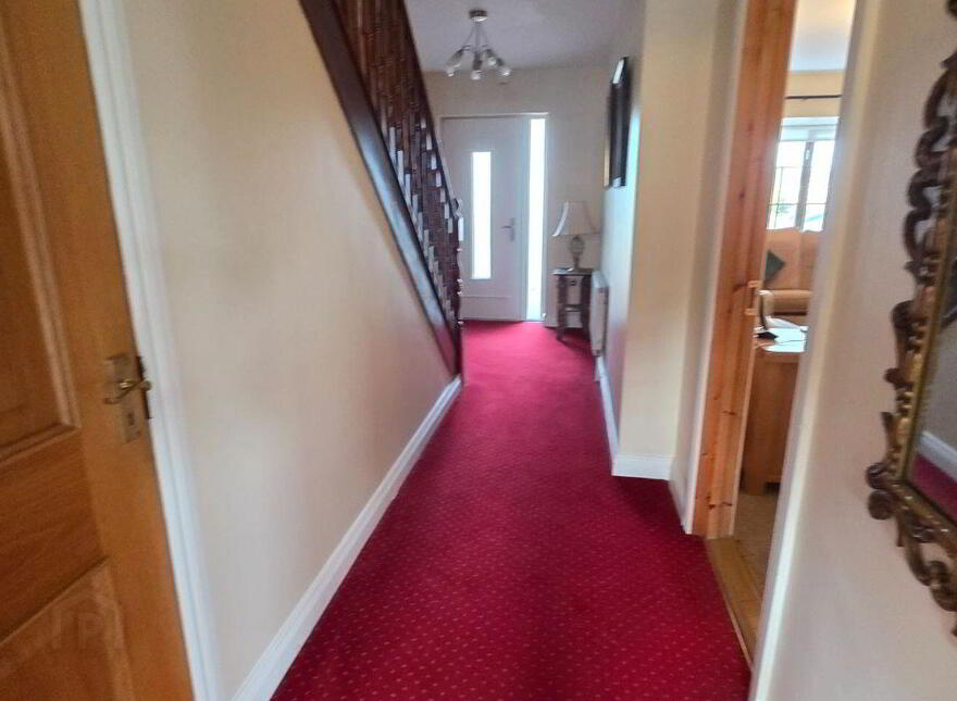 6 Galtee View, Farranlahassery, Cahir, E21P704