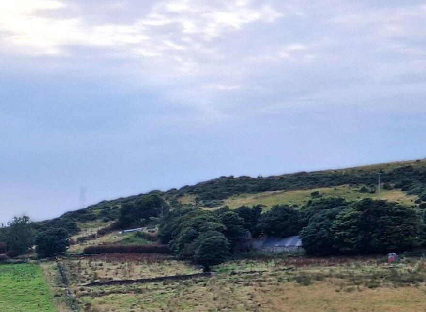 Caiseal Hill, Gortahork photo
