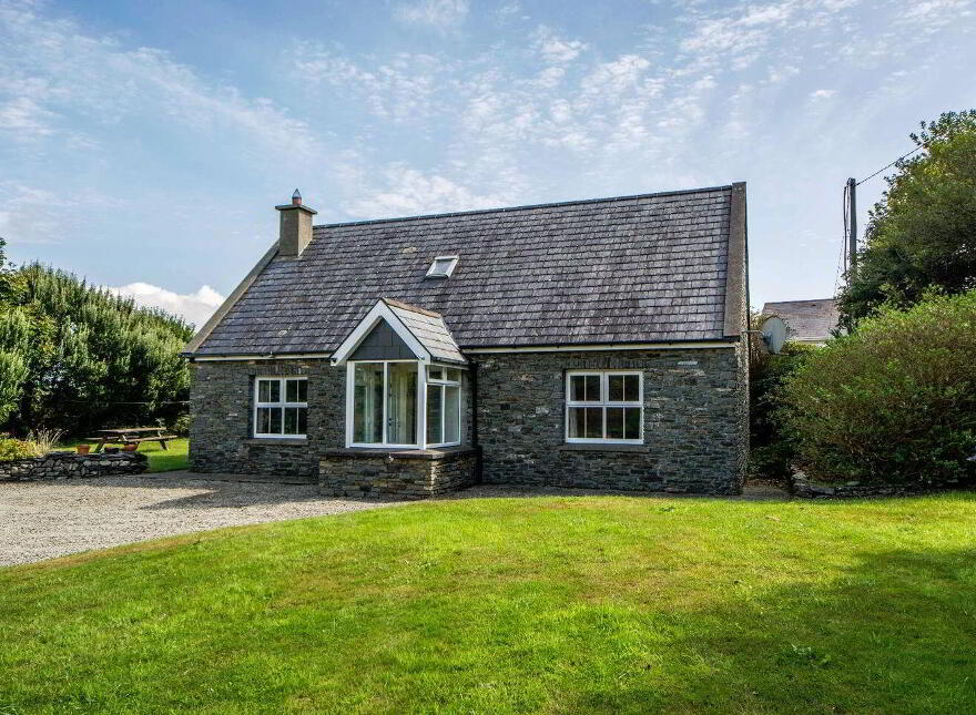 Tig Na Carraig, Colleras, Goleen, P81RR50