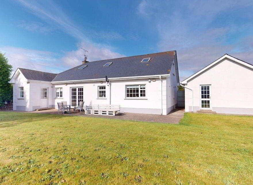 Clonnasheeoge, Ballymurn, Y21R981