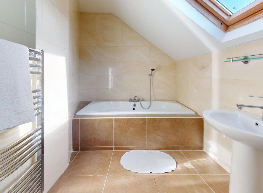Clonnasheeoge, Ballymurn, Y21R981