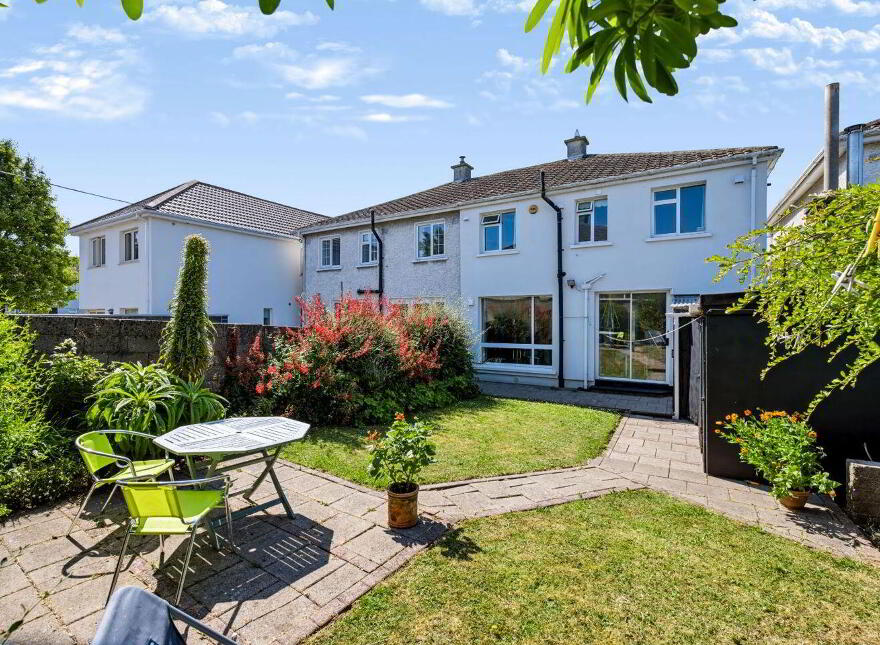 43 Walnut Rise, Courtlands, Griffith Avenue, Dublin 9, D09W8K7