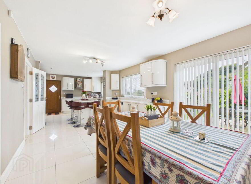 16 Greenoaks, The Fairways, Rockshire Road, Ferrybank