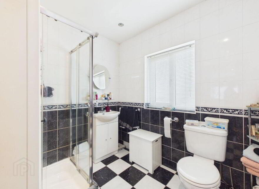 16 Greenoaks, The Fairways, Rockshire Road, Ferrybank