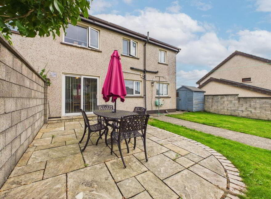 16 Greenoaks, The Fairways, Rockshire Road, Ferrybank