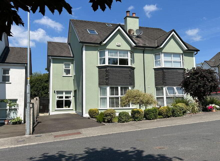 23 Cnoc Cluain, Ballina, V94EY9Y
