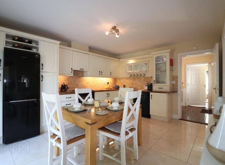 23 Cnoc Cluain, Ballina, V94EY9Y