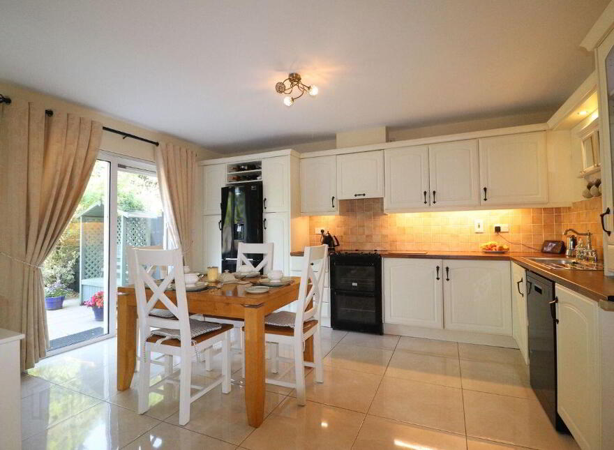 23 Cnoc Cluain, Ballina, V94EY9Y