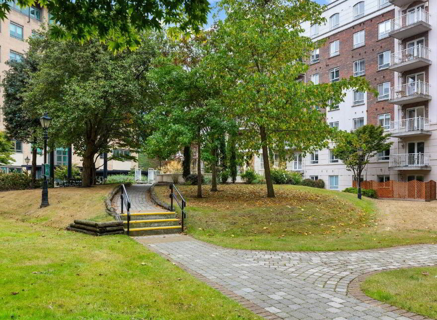 Apartment 200 The Berkeley Block Pembroke Square, Ballsbridge, Ballsbridge, D04W2W4