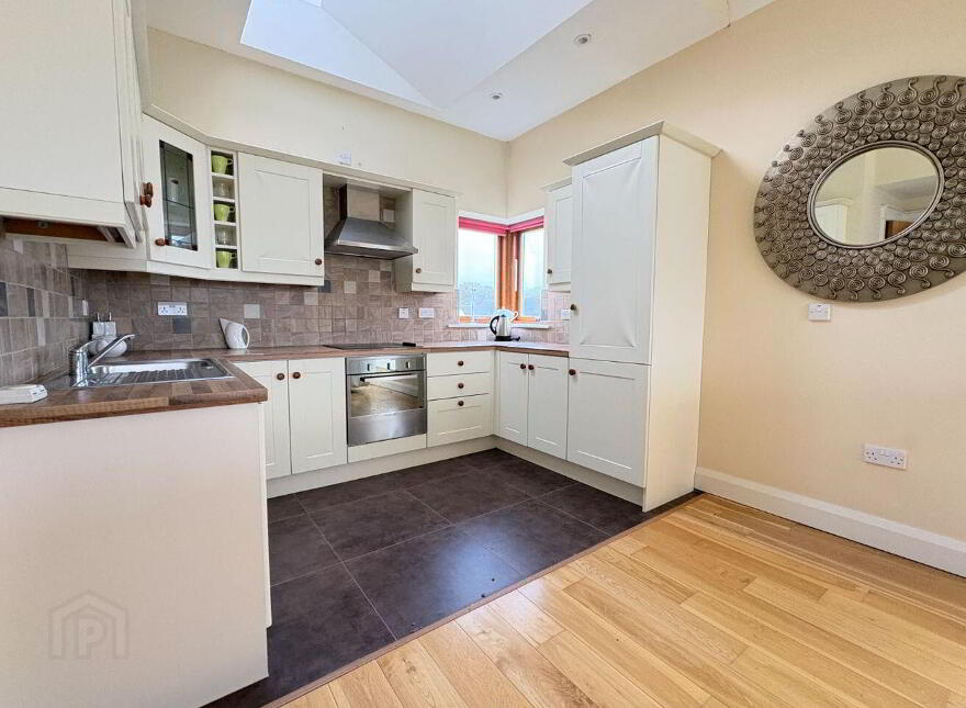 Apartment 15 Stonepark, Mill Road, Glenties, F94T289