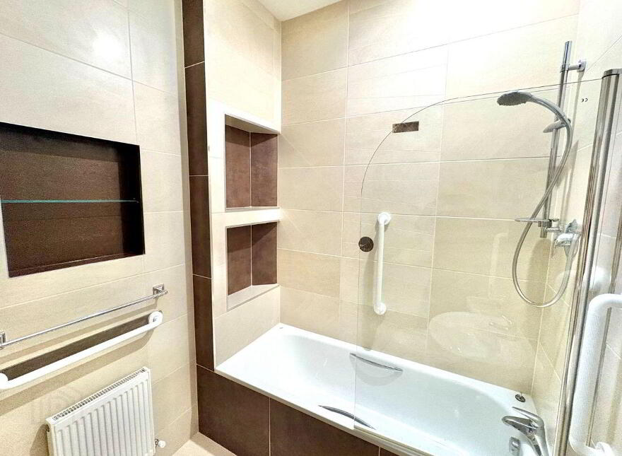 Apartment 15 Stonepark, Mill Road, Glenties, F94T289