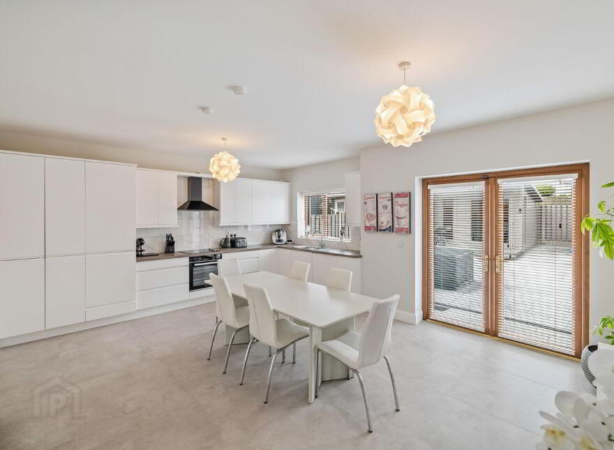 15 Carlinn Hall, Mullaharlin Road, Dundalk, A91DH2Y